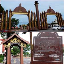The arch was built in the 1990s, when kota bharu was. My Honda Hybrid Road Trip To Kota Bharu Kelantan Calista Leah Liew
