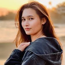 Angie Lin (@angielinofficial) • Instagram photos and videos