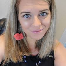 Please join us in celebrating Kim Varga, Pathway Coordinator at Monger  Elementary, as a nominee for Distinguished Staff of the Year (Certified)!  Kim was nominated by her coworkers at Monger for her