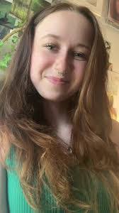 Lindsay Stephens's Instagram, Twitter & Facebook