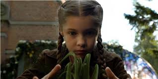 Every Peculiar & Their Powers In Miss Peregrine's Home For Peculiar  Children Explained