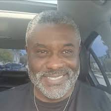 knick-knack, this-that, paddy-whack, give a dog a bone" 🦴