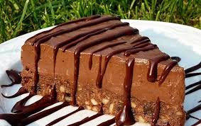 Gateau A La Mousse Au Chocolat1 Jpg 593 373 Gateau Mousse Chocolat Mousse Au Chocolat Recette Dessert