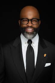 Modern Fashion: Dedrick Thomas Of Hideoki Bespoke On The 5 Things You Need  To Lead a Successful Fashion Brand Today