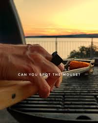 You run your fingers on the table, up and down, tapped or can make with your thumb and forefinger in a pincer grip to grab an object. Padrone Design Padronedesign ×˜×•×•×™×˜×¨