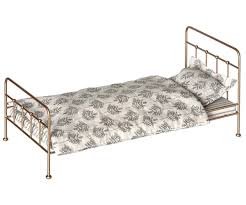 Medium Vintage Bett In Gold Von Maileg Gunstig Bestellen Skandeko
