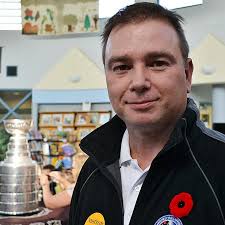 Students gush over Stanley Cup