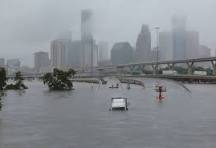 The stunning images from record-setting flooding in Houston ...