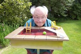 Birds are very important pollinators of wildflowers throughout the world. Quirky Lincolnshire Inventor Hand Makes Bird Bath Featuring Swimming Pool And A Diving Board Lincolnshire Live