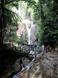 There was a waterfall called air terjun pengantin. Pulau Pinang Bakal Hadapi Krisis Bekalan Air Jun Depan