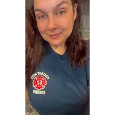 Who remembers Dotty Grover, The Orange Girl?? She was my inspiration for  twirling. FYI /the Lyncourt Twirlettes directed by Louise Epolito held the  only national baton twirling competition ever held in Syracuse.