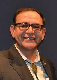 Lou Parrish's Instagram, Twitter & Facebook