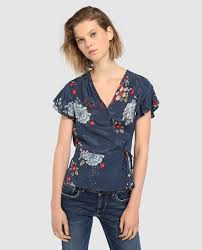 Veste en jean femme coton bio et waterle… 29€99. Pepe Jeans Women S Floral Wrap Blouse Pepe Jeans Fashion El Corte Ingles