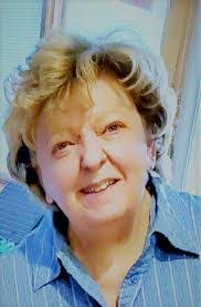 Roxie Hunter's Instagram, Twitter & Facebook