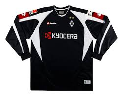 Von der energie seiner fans inspiriert, sind die borussia mönchengladbach shirts echte hingucker. Borussia Monchengladbach 2005 06 Auswarts Trikot