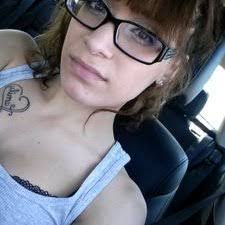 Victoria Erdman's Instagram, Twitter & Facebook