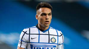 Born 22 august 1997) is an argentine professional footballer who plays as a striker for serie a club inter milan and the argentina. Habe Daruber Mit Messi Diskutiert Lautaro Martinez Stand Kurz Vor Barca Wechsel Goal Com