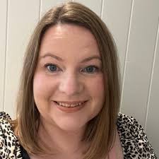 Kerry Fraser (@mrsfraserphs)