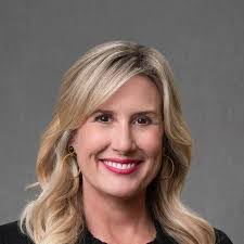 Tara Farris's Instagram, Twitter & Facebook