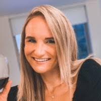 Britni Henry's Instagram, Twitter & Facebook