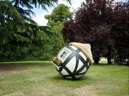Lars Fisk Tudor Ball 2019 Marlborough Frieze Sculpture 2019 Photo By Stephen White Courtesy Of Steph Yorkshire Sculpture Park Frieze Art Fair Outdoor Art