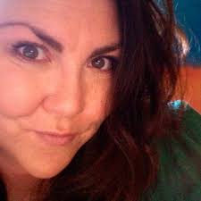 Justine Barker (@JustineBarker12)