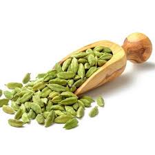 Cardamom pods can come from two different species in the ginger family zingiberaceae. Dry Spices 8mm Cardamom Pods Rs 2900 Kg Indica Balaji Tea Agencies Medak Id 22529266833