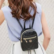 Tas ransel eiger zaman sekarang tak hanya kuat durabilitasnya, tapi desainnya juga sudah mengikuti tren agar penggunanya jadi lebih kekinian. Jual Tas Ransel Mini Wanita Import High Quality Online April 2021 Blibli