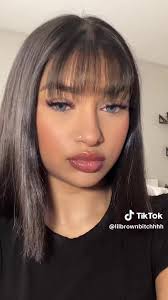 Crystal Gray Contact Lenses for Beauty and Makeup Enthusiasts