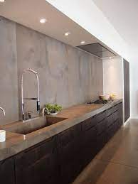 kijk ze eens pronken portugese tegels in mijn keuken interior junkie modern kitchen design modern kitchen concrete kitchen