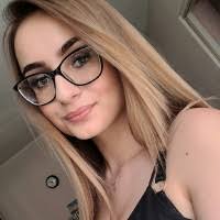 90+ Profile mit dem Suchbegriff „Kwiotek“