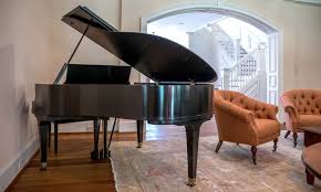 This piano model is prevalent in many homes because it is smaller than a grand piano but still produces rich and beautiful tones. Baby Grand Vs Grand Piano What S The Difference