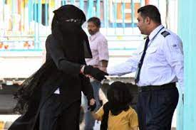 اننا نعرف أنا التكنولوجيا أصبحت أكبر اهتمام للانسان في عصرنا الحالي لذلك نضع الفرصة بين يديك لامتلاك تطبيق مثل مرسول أو هنجر ستيشن وطلبات علي الهواتف المحمول الاندرويد وآيفون ووضع اسم منشأتك علي متجر جوجل. Ù…Ø§ÙŠÙƒÙ„ Ø¬Ø§ÙƒØ³ÙˆÙ† ÙŠØªÙ†ÙƒØ± ÙÙŠ Ù‡ÙŠØ¦Ø© Ø§Ù…Ø±Ø£Ø© Ù…Ù†Ù‚Ø¨Ø© ÙÙŠ Ø§Ù„Ø¨Ø­Ø±ÙŠÙ†