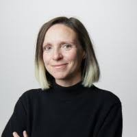 70+ perfiles de «Iona»