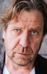 Финишная черта (2011) трейлер на русском смотреть онлайн.