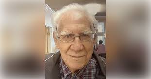 Ray Ratliff's Instagram, Twitter & Facebook