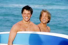 Matt Damon and Greg Kinnear, Stuck on You | The Hottest Shirtless Guys in  Movies | POPSUGAR Entertainment UK Photo 144