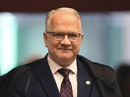 The condemnation of luiz inácio lula da silva in the case of the triplex was just, and minister edson fachin (supreme federal court) did wrong to annul this and other sentences against the pt, making the former president eligible for the time being. Lava Jato Nao So Nao Acabou Como Mal Comecou Afirma Fachin