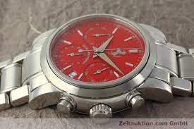 Ses créations repoussent les limites actuelles de l'horlogerie pour épouser les exigences de la vie moderne. Girard Perregaux Ferrari Chronograph Steel Automatic Kal 2280 681 Ref 8020 151235 Zeitauktion