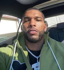 remember when Jayda wayda sister #jazminecheaves first started dating  rapper #600breezy well she got backlash for dating a man that doesn't take  care of his kids…. He has triplets from rapper #queenkey