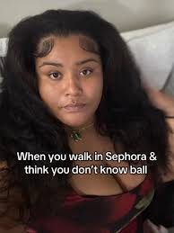 You couldn't beat me with a brush and a pallet 🎨🖌️👩‍🎨#sephora #mak...