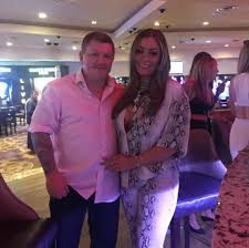 Former two division world champion ricky hatton was very impressed with saturday's performance. Fans Tease Former Boxing Champ Ricky Hatton For Punching Above His Weight With New Girlfriend