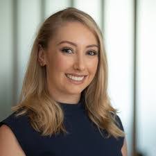 Kate Baumann's Instagram, Twitter & Facebook