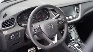 Unauffalliger Wegbereiter Fahrbericht Opel Grandland X Hybrid4 Opel Astra Kompakt Suv Fahren