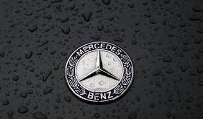 Today the label is owned by daimler ag and has its presence on all continents with manufacturing facilities in different countries across the globe. Mercedes Logo Wallpapers Wallpaper Cave