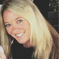 Lori Cobb's Instagram, Twitter & Facebook