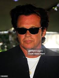 64 Donna Randall Photos & High Res Pictures