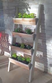 Easy Ladder Planter Ana White Plans Diy How To Build Diy Pflanzer Diy Gartenbau Vertikaler Garten