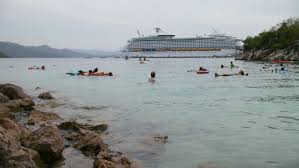 While the port is definitely geared towards. Labadee Haiti August 31 Royal Video De Stock 100 Libre De Droit 4405196 Shutterstock