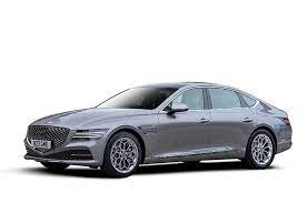 Sensors in the bumper detect when a pedestrian has been hit and actuators lift the bonnet, creating more clearance to hard components in the engine compartment. Offizielle Sicherheitsbewertung Genesis G80 2021